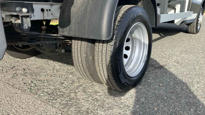 Ford Transit Chassis Cab Transit 470 L2 Diesel Rwd 2.0 EcoBlue 130ps Chassis Cab